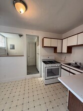 1419 West 27th St in Minneapolis, MN - Foto de edificio - Interior Photo