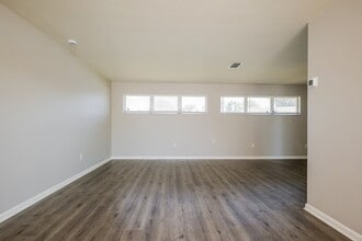 502 Leeland Heights Blvd E in Lehigh Acres, FL - Building Photo - Building Photo