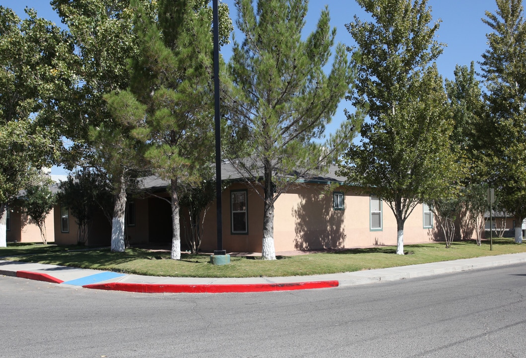 Playa Apartments in Sunland Park, NM - Foto de edificio