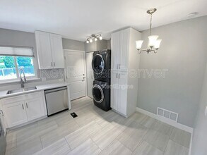 4960 Decatur St in Denver, CO - Building Photo - Building Photo