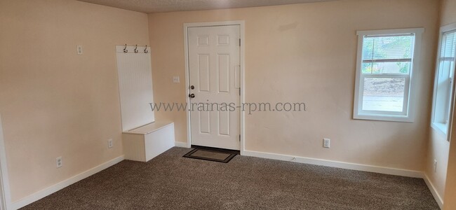 502 E 40th St in Garden City, ID - Building Photo - Building Photo