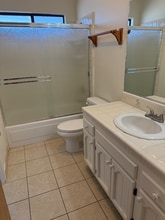 46473 Eastwood Dr N in Oakhurst, CA - Building Photo - Building Photo