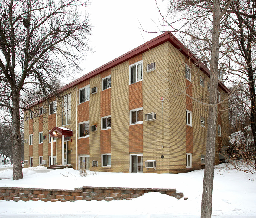 1100 Hancock St in St. Paul, MN - Building Photo