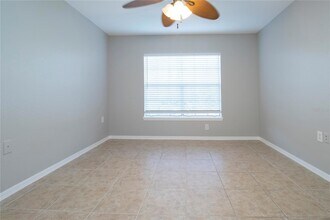 8932 Manor Loop, Unit 104 in Lakewood Ranch, FL - Building Photo - Building Photo