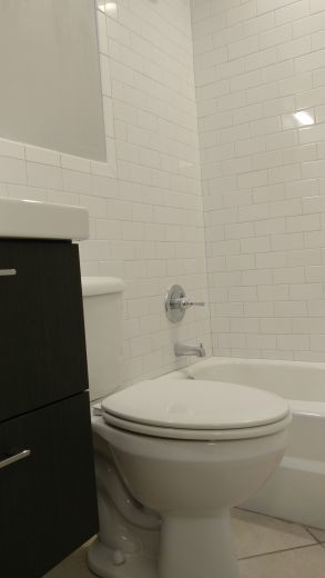 4051 NE 13th Ave-Unit -72 in Oakland Park, FL - Building Photo - Building Photo