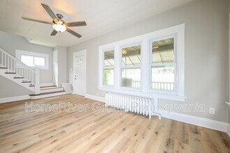 1659 Lincoln Way in White Oak, PA - Building Photo - Building Photo