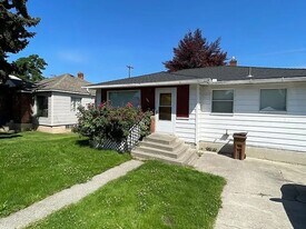 827 E Empire Ave in Spokane, WA - Building Photo