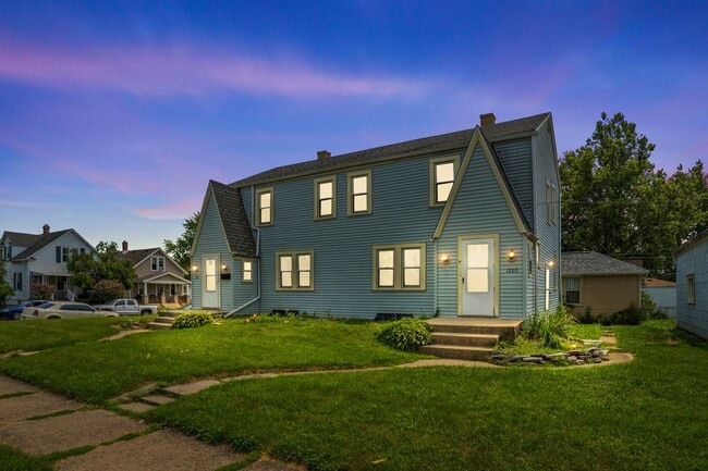 1203 Spring St in Fort Wayne, IN - Building Photo - Building Photo
