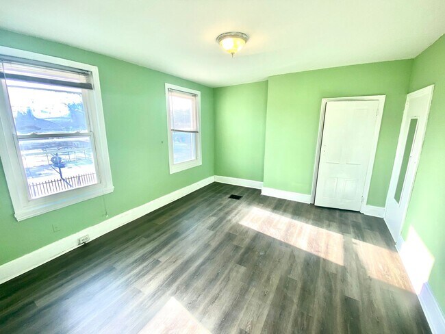1107 W Colona St in Philadelphia, PA - Building Photo - Building Photo