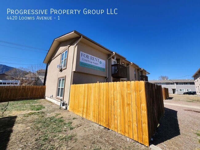 property at 4420 Loomis Ave