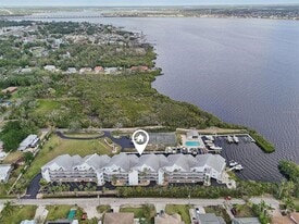 515 Leffingwell Ave in Ellenton, FL - Building Photo