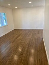 2201 Senasac Ave in Long Beach, CA - Building Photo - Building Photo