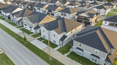 785 S Rupple Rd in Fayetteville, AR - Building Photo - Building Photo