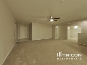 11522 W Charter Oak Rd in El Mirage, AZ - Building Photo - Building Photo