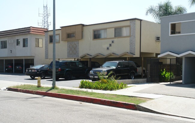 434 W Harvard St in Glendale, CA - Foto de edificio - Building Photo