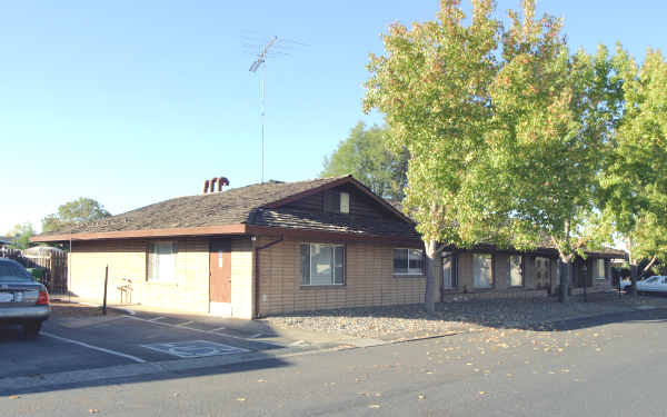 Silverado Pines Mobile Home Park in Napa, CA - Building Photo - Building Photo