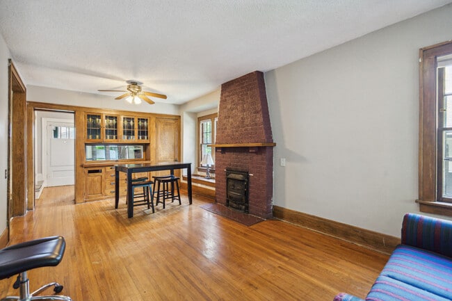 1512 Hague Ave in St. Paul, MN - Building Photo - Building Photo