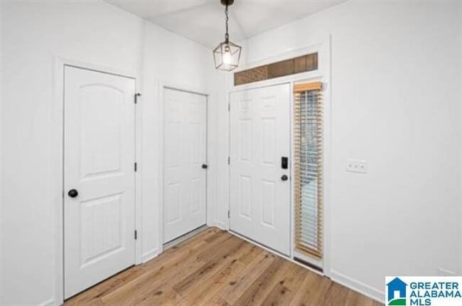 305 Polo Ct in Chelsea, AL - Foto de edificio - Building Photo