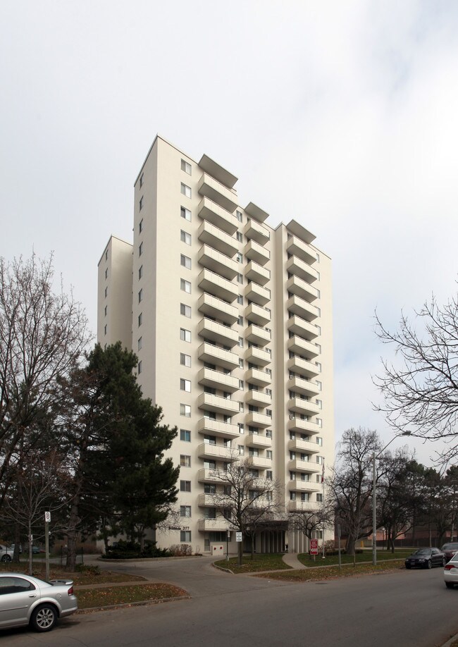 2177 Sherobee Road in Mississauga, ON - Building Photo - Building Photo