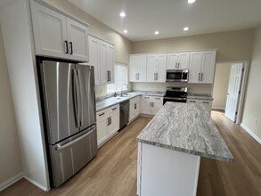 6534 Casper Ct in Mount Pleasant, WI - Building Photo - Building Photo