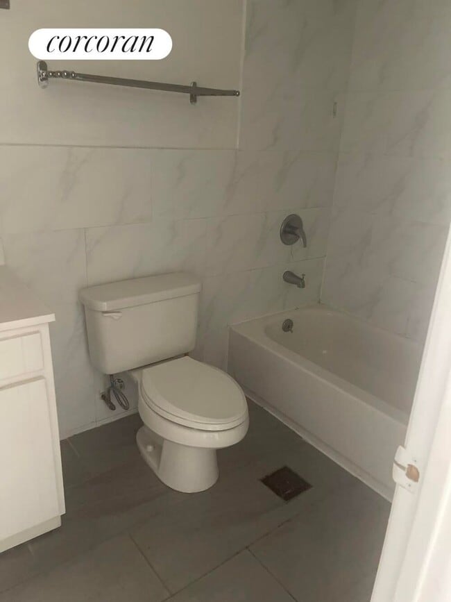 259 W 121st St in New York, NY - Building Photo - Building Photo
