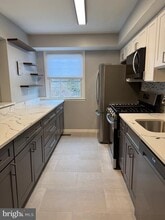 317 Homeland Southway in Baltimore, MD - Building Photo - Building Photo