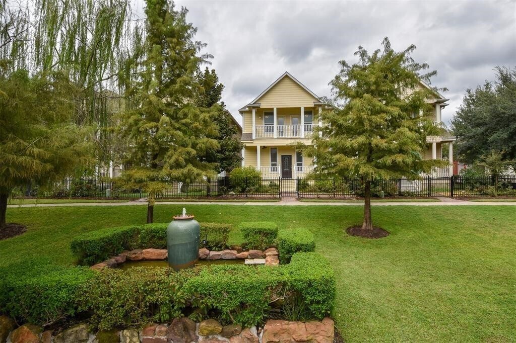 815 Garden Rose Ln in Houston, TX - Building Photo