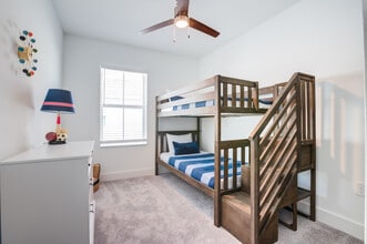 Summerwell Buenaventura Lakes II in Kissimmee, FL - Building Photo - Building Photo