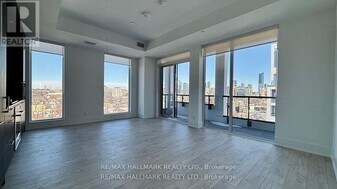 115 Denison Ave in Toronto, ON - Building Photo