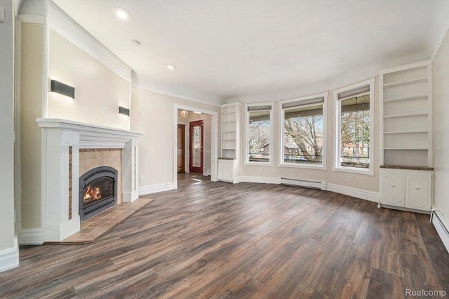 2716 Van Alstyne St in Wyandotte, MI - Foto de edificio - Building Photo