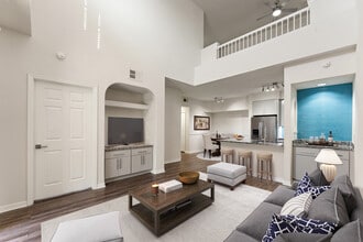 Cortland Portofino Place in West Palm Beach, FL - Foto de edificio - Building Photo