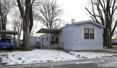 2014-2206 W Macarthur Rd in Wichita, KS - Foto de edificio - Building Photo