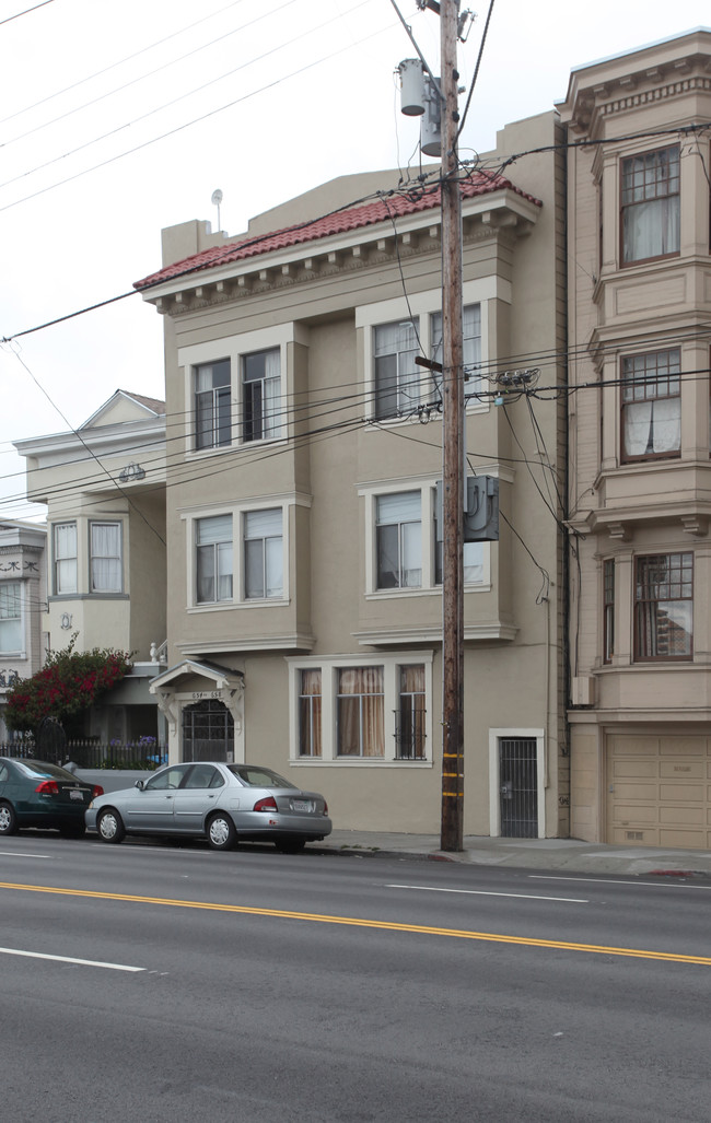 654 S Van Ness Ave in San Francisco, CA - Foto de edificio - Building Photo