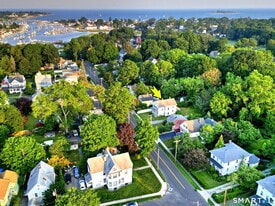 75 Lafayette St in Milford, CT - Building Photo