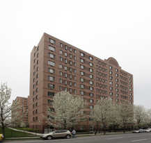 The Harry & Jeanette Weinberg House- Ages 62+ Apartments