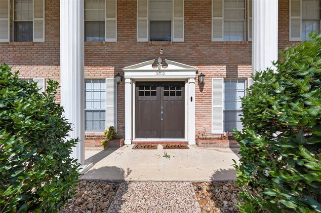 3602 Blue Cypress Dr