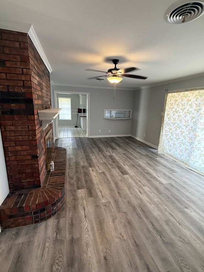 2615 Blackwell St in Lake Charles, LA - Building Photo - Building Photo