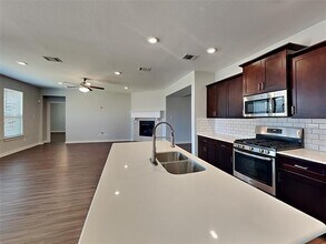 1820 Lavin Plaza in Haslet, TX - Building Photo - Building Photo