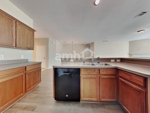 1216 Mule Deer Dr in Arlington, TX - Building Photo - Building Photo