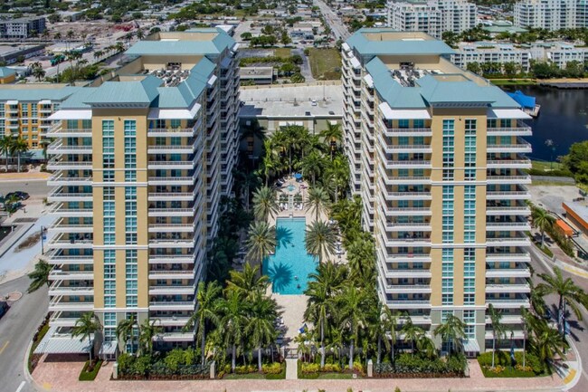 100 NE 6th St, Unit 303 in Boynton Beach, FL - Building Photo - Building Photo