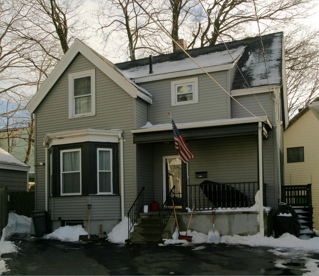 34-42 Sagamore St in Lynn, MA - Foto de edificio - Building Photo