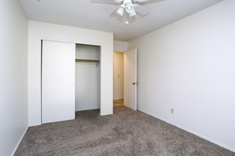 Southwest Apartments in Champaign, IL - Building Photo - Interior Photo