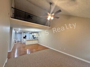 1434 W Sackett St in Springfield, MO - Building Photo - Building Photo