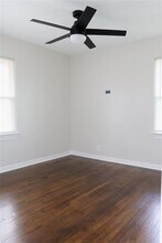 11210 Leitrim Way in Houston, TX - Building Photo - Building Photo
