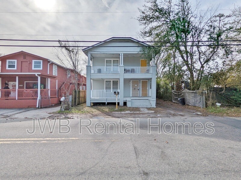 2054 Broadway Ave in Jacksonville, FL - Building Photo