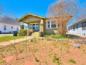 706 N Beard Ave in Shawnee, OK - Building Photo - Building Photo