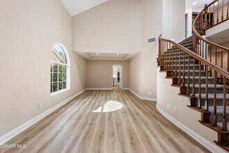 1811 Fox Springs Cir in Thousand Oaks, CA - Building Photo - Building Photo