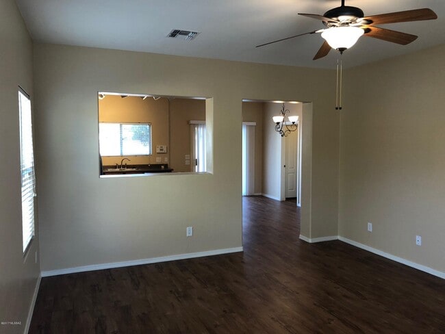 3248 N Rambling Creek Pl in Tucson, AZ - Building Photo - Building Photo