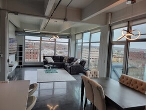 120 SW 5th St, Unit 601 in Des Moines, IA - Building Photo - Building Photo