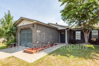 404 Erskine St in Ladson, SC - Building Photo - Building Photo